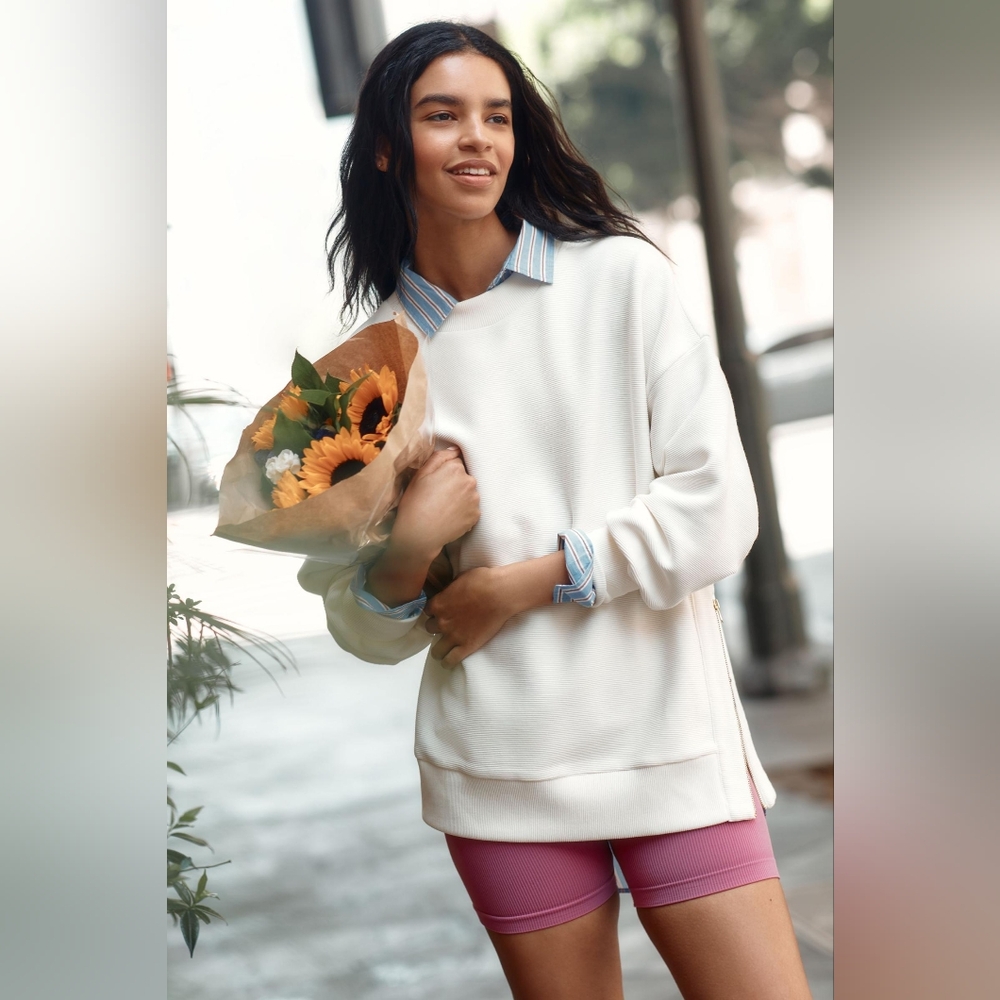 Varley Cream Oversized Pullover Sweatshirt